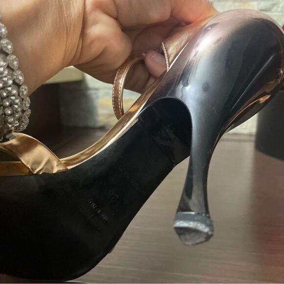 Miu Miu Rose metallic Heels - Size 38. PRICE DROP ‼️‼️‼️‼️‼️ - Picture 5 of 10